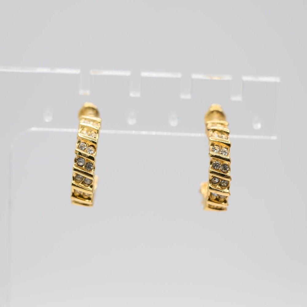 Hoop Earrings Gold Rhinestone Ribbed C-Hoop